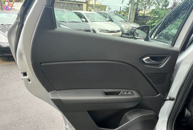 Renault Captur  II 1.3 TCe 16V GPF EDC7 S&S 130 cv ZEN