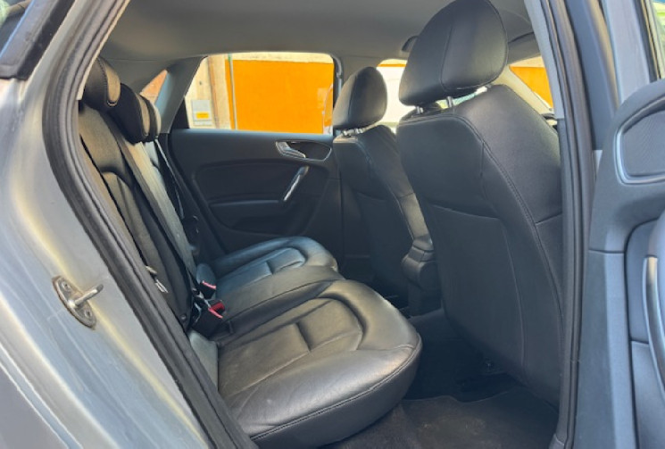 Audi A1 SPORTBACK sportback ambition luxe 1.4 tfsi 125 cv origine France 3em main 