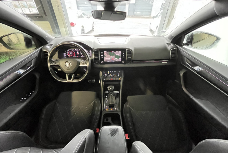 Skoda Karoq  1.5 TSI Sportline / Boitier ethanol homologué / Hayon électrique / Toit panoramique