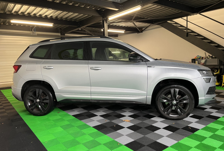 Skoda Karoq  1.5 TSI Sportline / Boitier ethanol homologué / Hayon électrique / Toit panoramique