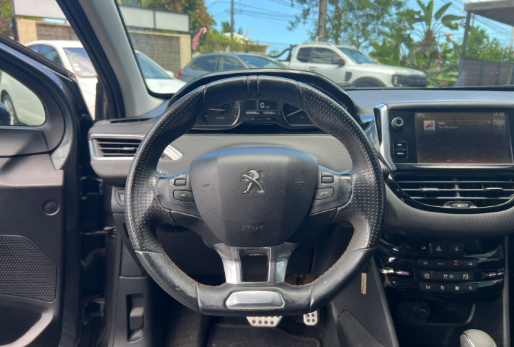 Peugeot 208  I Phase 2 1.2 THP EAT6 110 cv GT-LINE