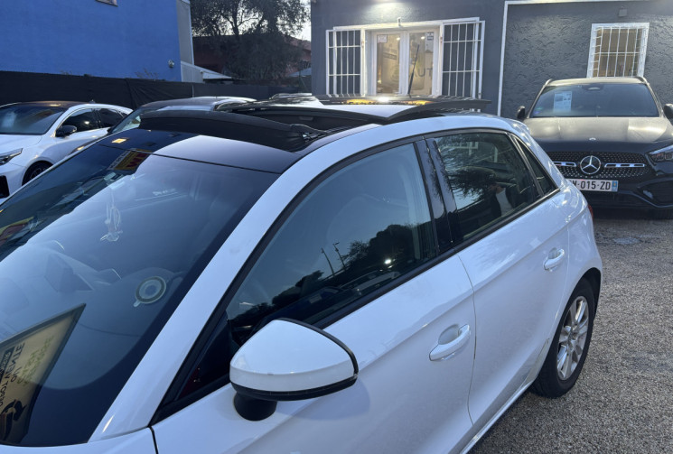 Audi A1 SPORTBACK 1.4 TDI 90 Ch Ambition Luxe * TOIT OUVRANT * GPS