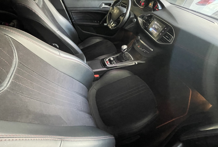 Peugeot 308 SW  II 1.6 THP 205ch GT Line Entretiens complet