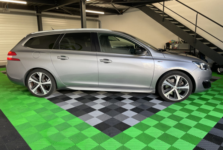 Peugeot 308 SW  II 1.6 THP 205ch GT Line Entretiens complet