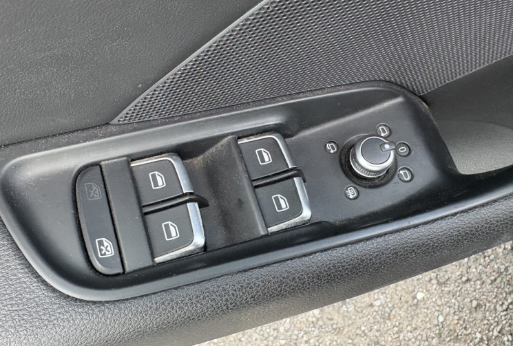 Audi A3 S-Line Sportback 150 cv 2.0 TDi * Très bon état