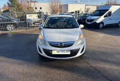 Opel Corsa 86 CH / GRAPHITE / PREMIERE MAIN