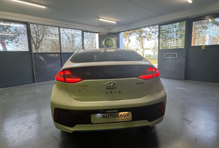 Hyundai Ioniq  Plug-in 141 ch Executive * Pack  Hiver / CarPlay 