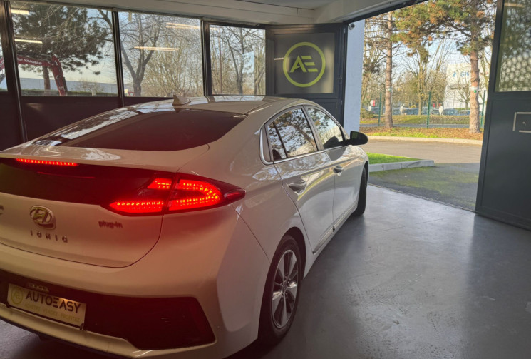 Hyundai Ioniq  Plug-in 141 ch Executive * Pack  Hiver / CarPlay 