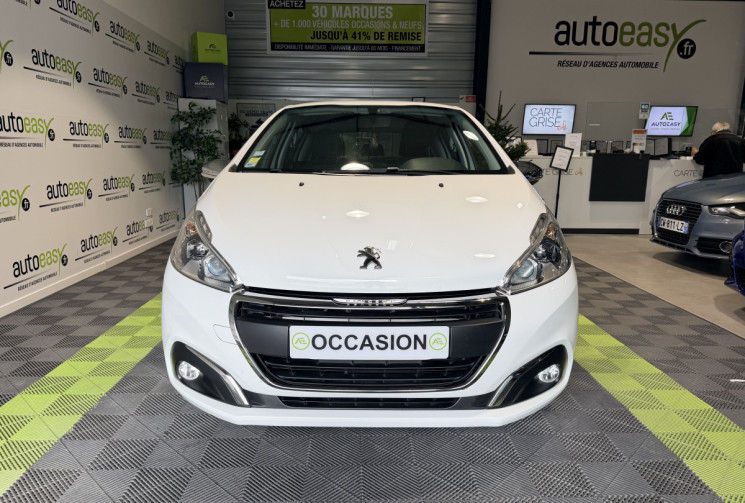 Peugeot 208 1.2 STYLE 82 CH
