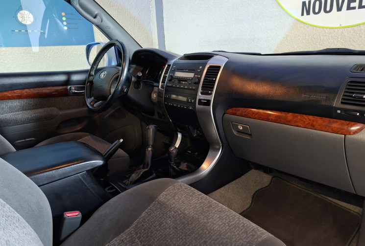 Toyota Land Cruiser  3.0 D-4D 173 KDJ 120 GARANTIE 3 MOIS