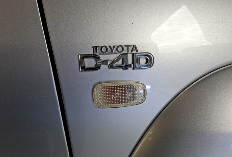 Toyota Land Cruiser  3.0 D-4D 173 KDJ 120 GARANTIE 3 MOIS