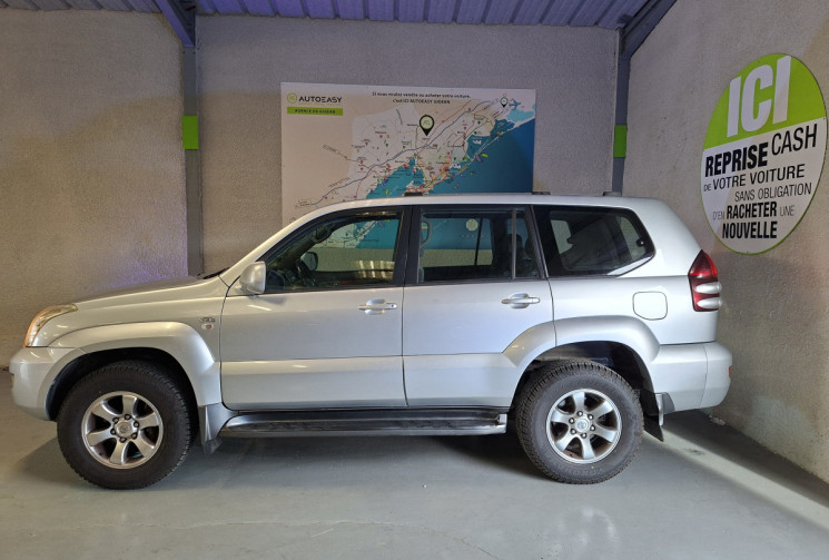 Toyota Land Cruiser  3.0 D-4D 173 KDJ 120 GARANTIE 3 MOIS