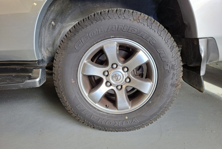 Toyota Land Cruiser  3.0 D-4D 173 KDJ 120 GARANTIE 3 MOIS