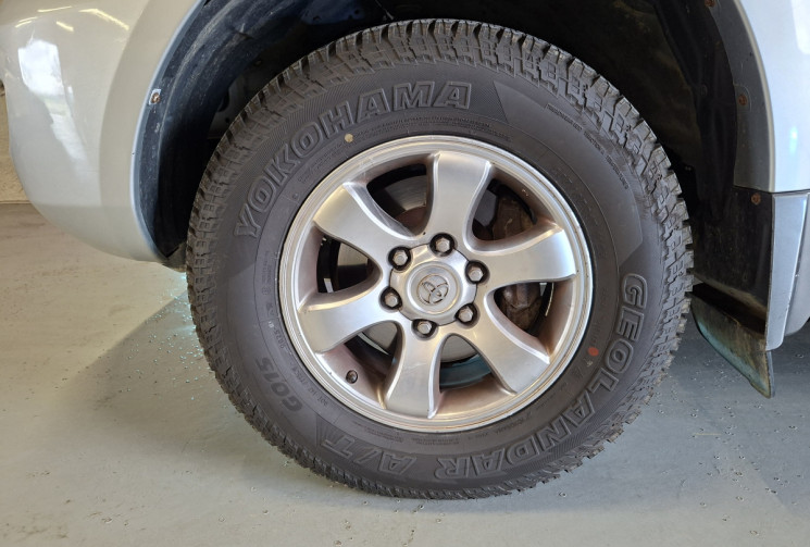 Toyota Land Cruiser  3.0 D-4D 173 KDJ 120 GARANTIE 3 MOIS