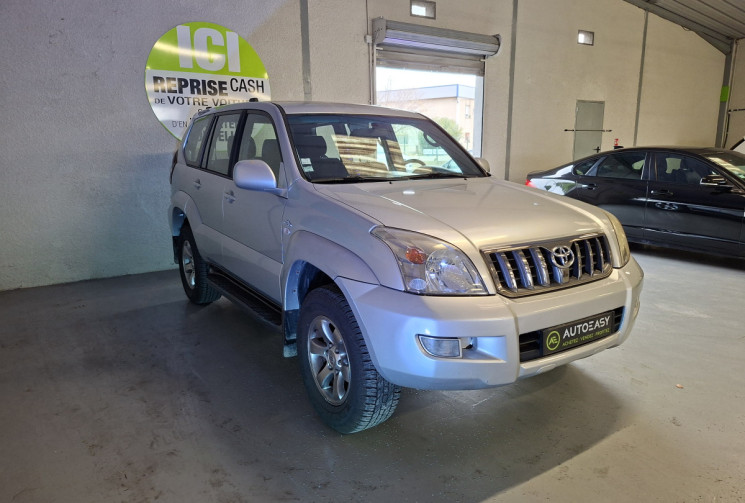 Toyota Land Cruiser  3.0 D-4D 173 KDJ 120 GARANTIE 3 MOIS