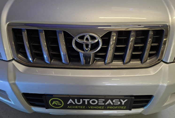 Toyota Land Cruiser  3.0 D-4D 173 KDJ 120 GARANTIE 3 MOIS