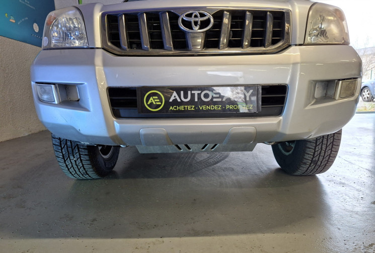 Toyota Land Cruiser  3.0 D-4D 173 KDJ 120 GARANTIE 3 MOIS