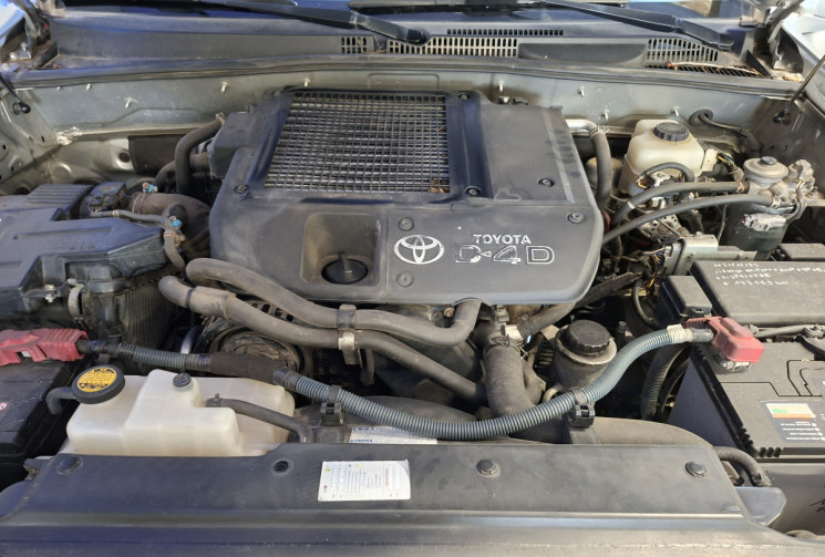 Toyota Land Cruiser  3.0 D-4D 173 KDJ 120 GARANTIE 3 MOIS