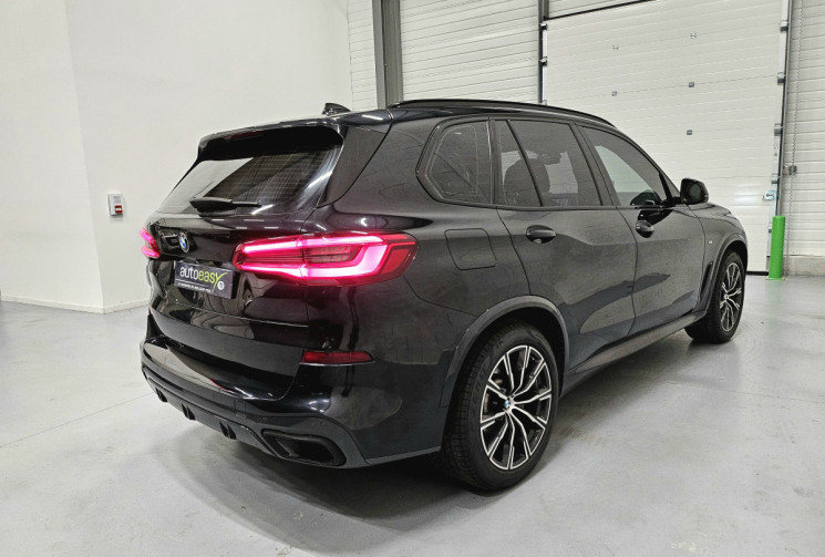 BMW X5 30D 265 cv pack M / toit pano / carplay / etc...