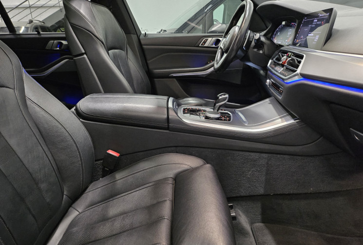 BMW X5 30D 265 cv pack M / toit pano / carplay / etc...
