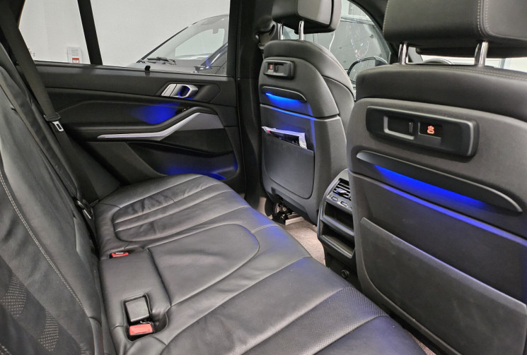 BMW X5 30D 265 cv pack M / toit pano / carplay / etc...