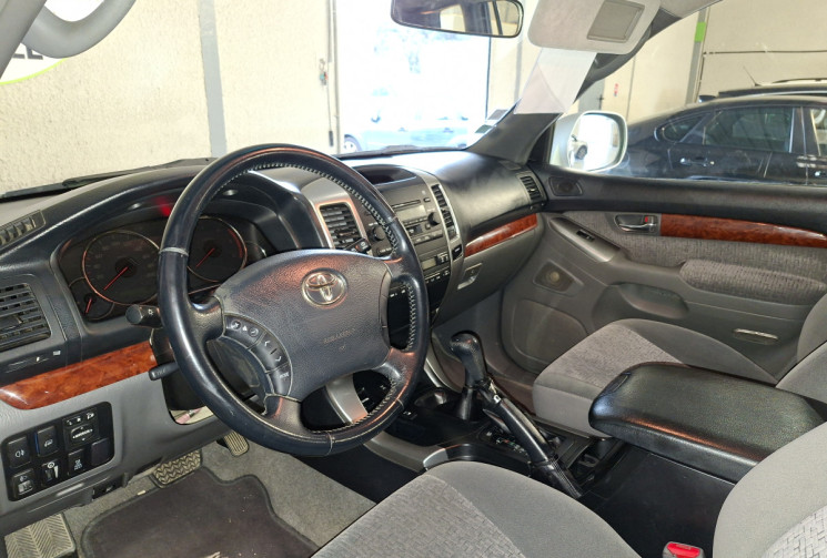 Toyota Land Cruiser  3.0 D-4D 173 KDJ 120 GARANTIE 3 MOIS