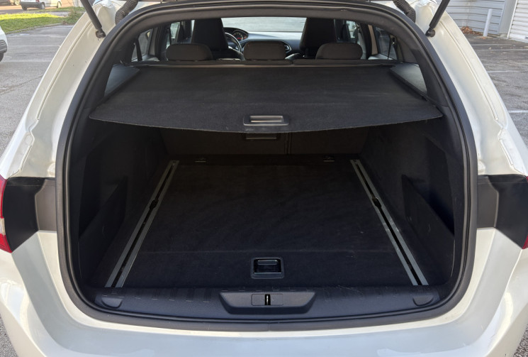 Peugeot 308 SW 1.2 PURETECH 130  TURBO  GT LINE