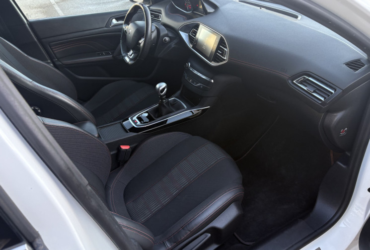 Peugeot 308 SW 1.2 PURETECH 130  TURBO  GT LINE