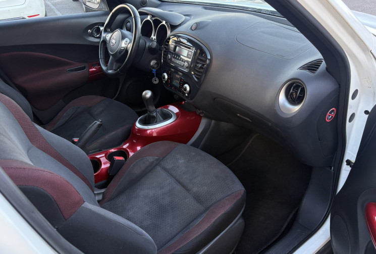 Nissan Juke 1.6 tekna 117 cv