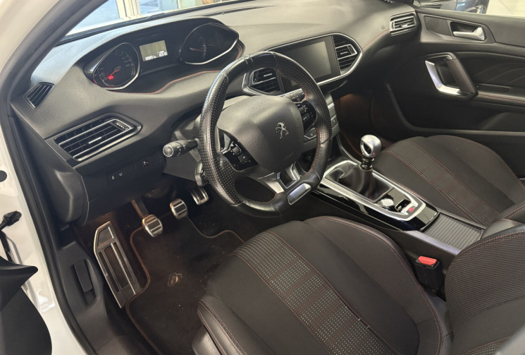 Peugeot 308 SW 1.2 PURETECH 130  TURBO  GT LINE