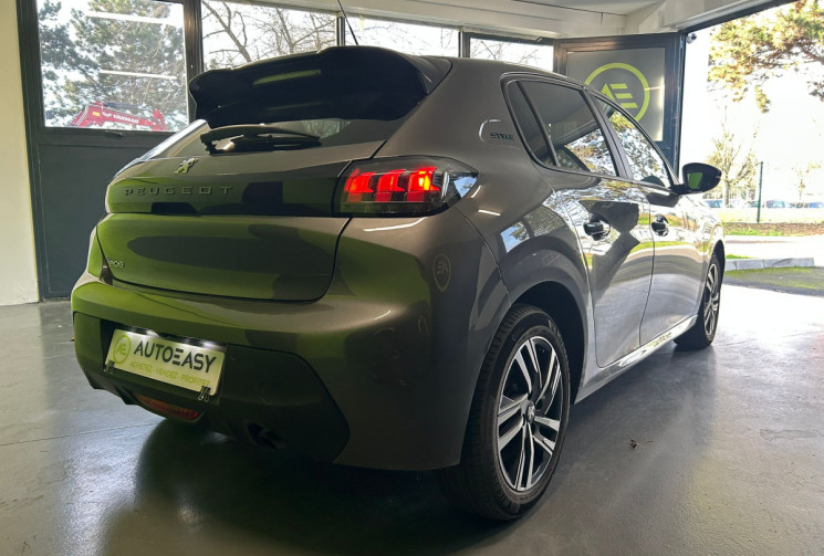 Peugeot 208 1.2 100CH Style Full Entretien Peugeot / CarPlay / Caméra 360