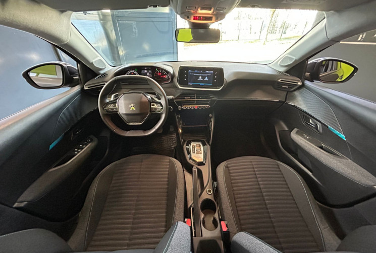 Peugeot 208 1.2 100CH Style Full Entretien Peugeot / CarPlay / Caméra 360