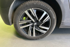 Peugeot 208 1.2 100CH Style Full Entretien Peugeot / CarPlay / Caméra 360