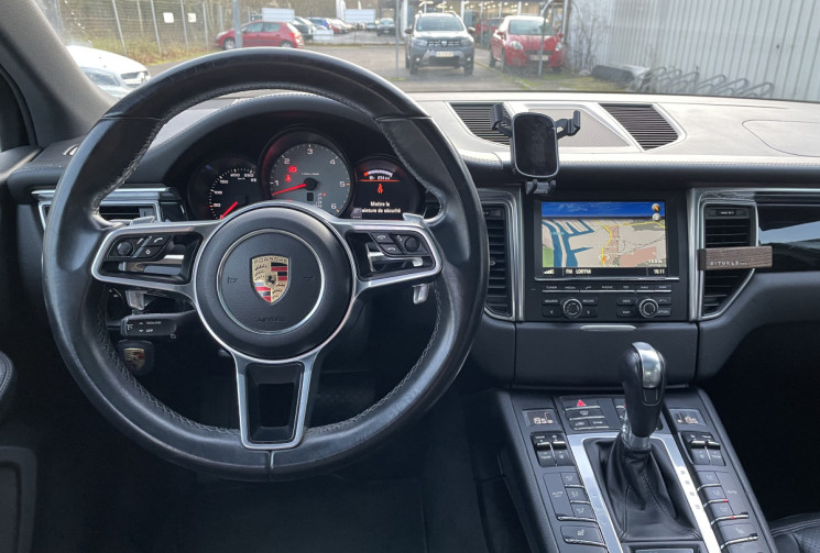 Porsche Macan S 3.0 V6 258 ch Diesel PDK /Entretiens Porsche 