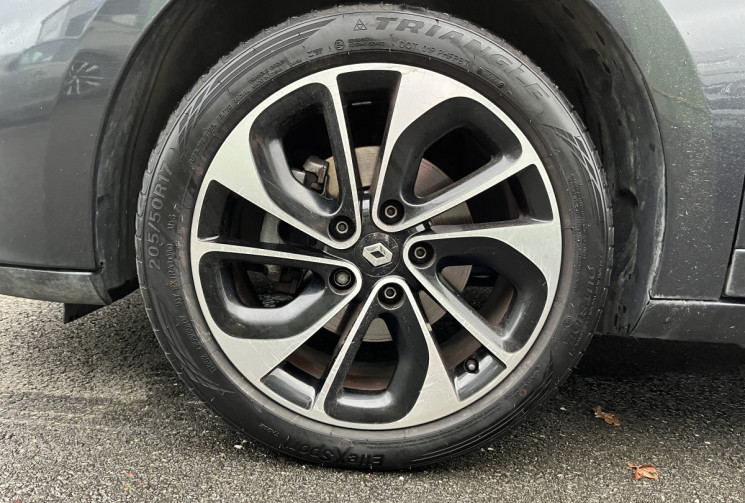 Renault Megane III (B95) 1.2 TCe 130ch energy Bose