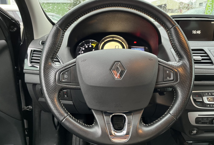 Renault Megane III (B95) 1.2 TCe 130ch energy Bose