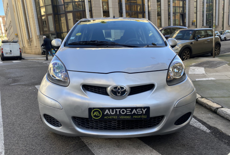 Toyota Aygo 1.0 vvti 68 ch 5 portes 71000 KMS
