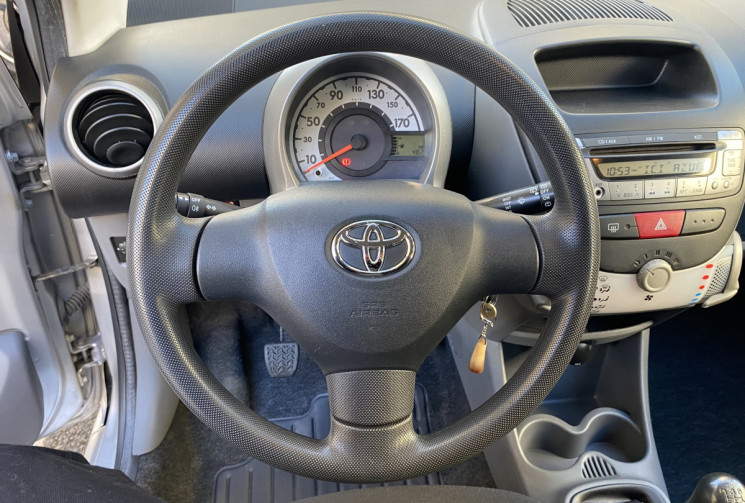 Toyota Aygo 1.0 vvti 68 ch 5 portes 71000 KMS