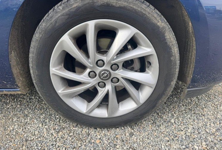 Opel Astra 1.5 D 122ch Edition BVM6 1ERE MAIN