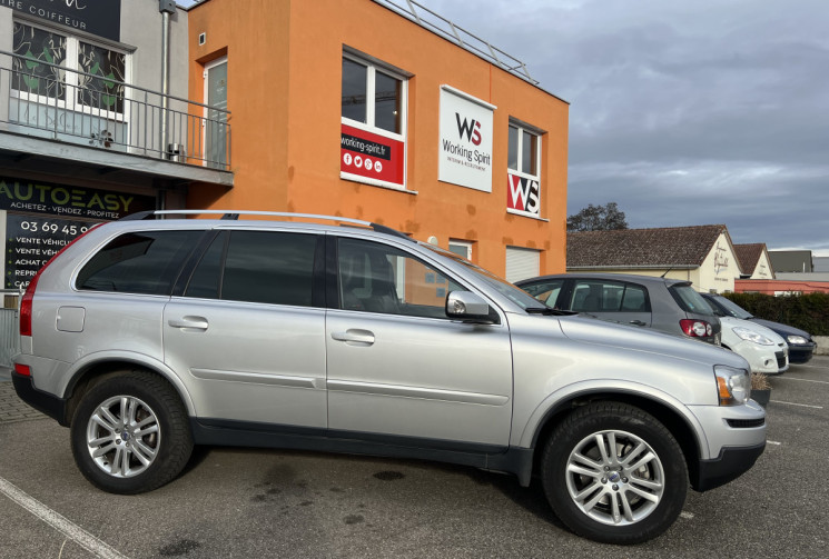 Volvo XC90 D5 185ch FAP Xenium Geartronic 7 places