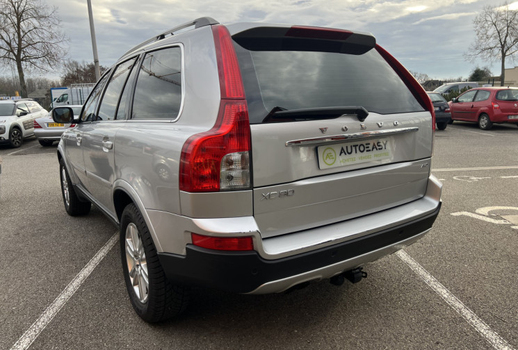 Volvo XC90 D5 185ch FAP Xenium Geartronic 7 places