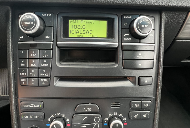 Volvo XC90 D5 185ch FAP Xenium Geartronic 7 places