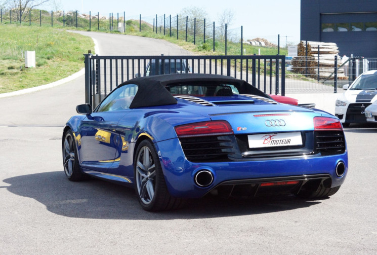 Audi R8 Spyder 5.2 V10 FSI 525ch quattro tronic 7