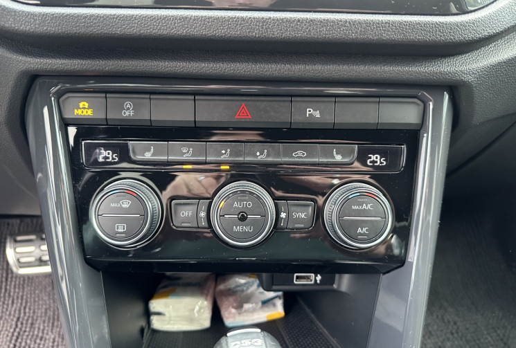 Volkswagen T-Roc 2.0 TDI BMT DSG7 150 CV DSG7 CARRAT EXCLUSIF