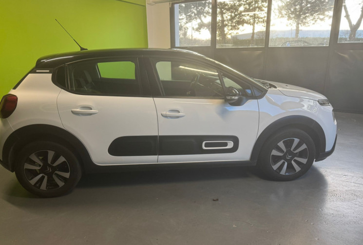 Citroën C3  1.2 82 ch SHINE * CarPlay 