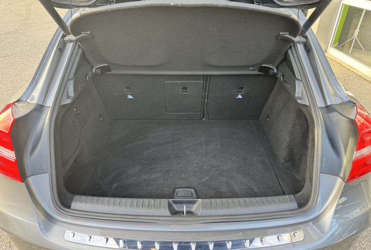 Mercedes GLA 250 2.0i Turbo 7G-DCT 211 Fascination