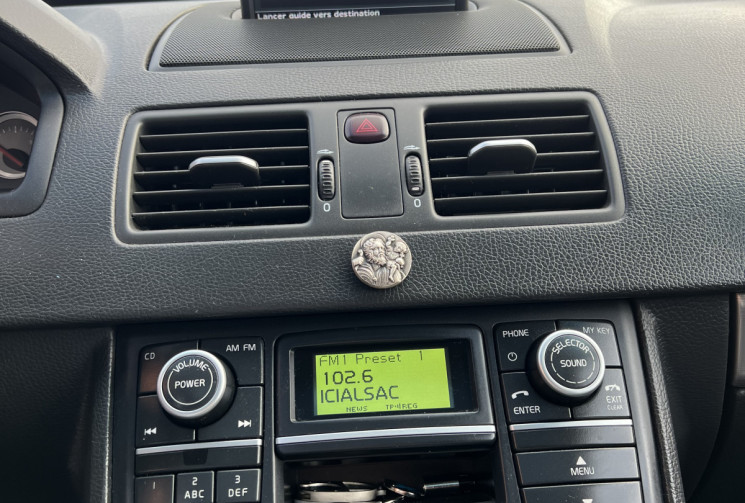 Volvo XC90 D5 185ch FAP Xenium Geartronic 7 places