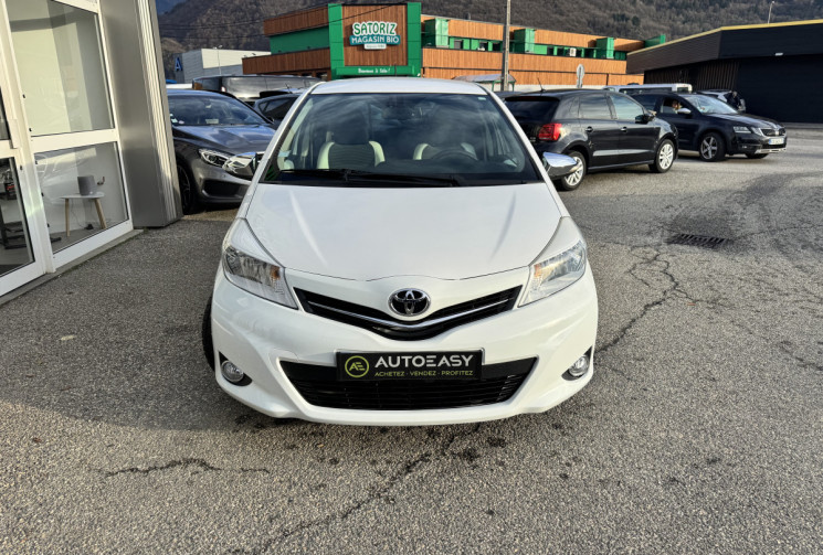 Toyota Yaris III 90 D-4D Tendance 5p
