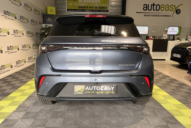 BYD Dolphin 60.4 KWH 204 CH DESIGN