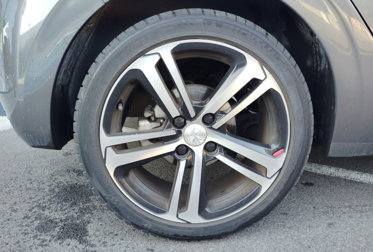 Peugeot 208 1.2 PureTech 110ch GT Line S&S EAT6 5p